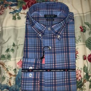 Southern marsh Men’s Medium button up shirt